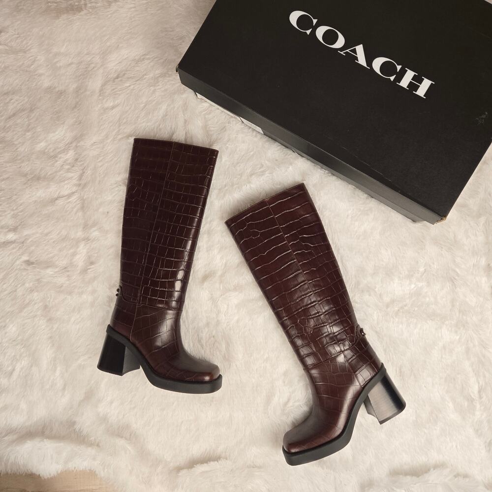 New Coach women's Boot Classic Sculpted C Tall Maple NWT 6 - Picture 9 of 15